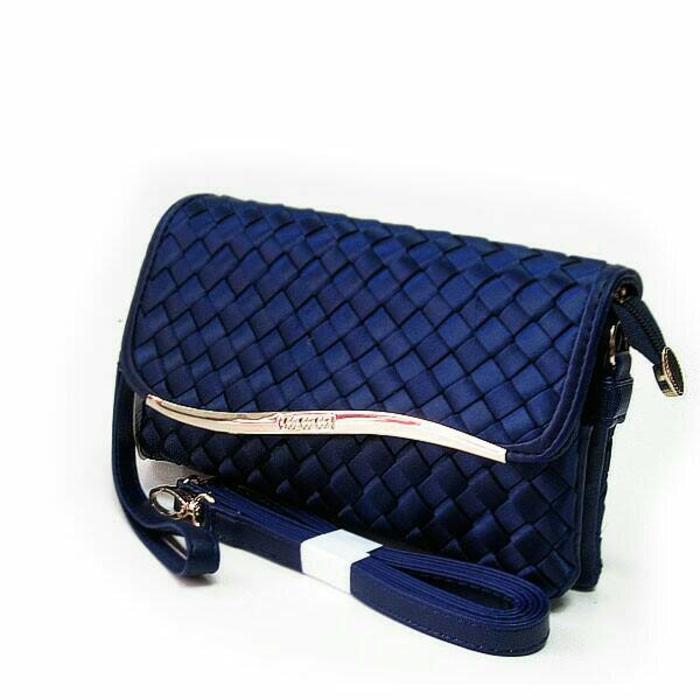 TAS SELEMPANG WANITA WEBE POLYSTER PESTA CLUTCH SUPER - FeSBHX