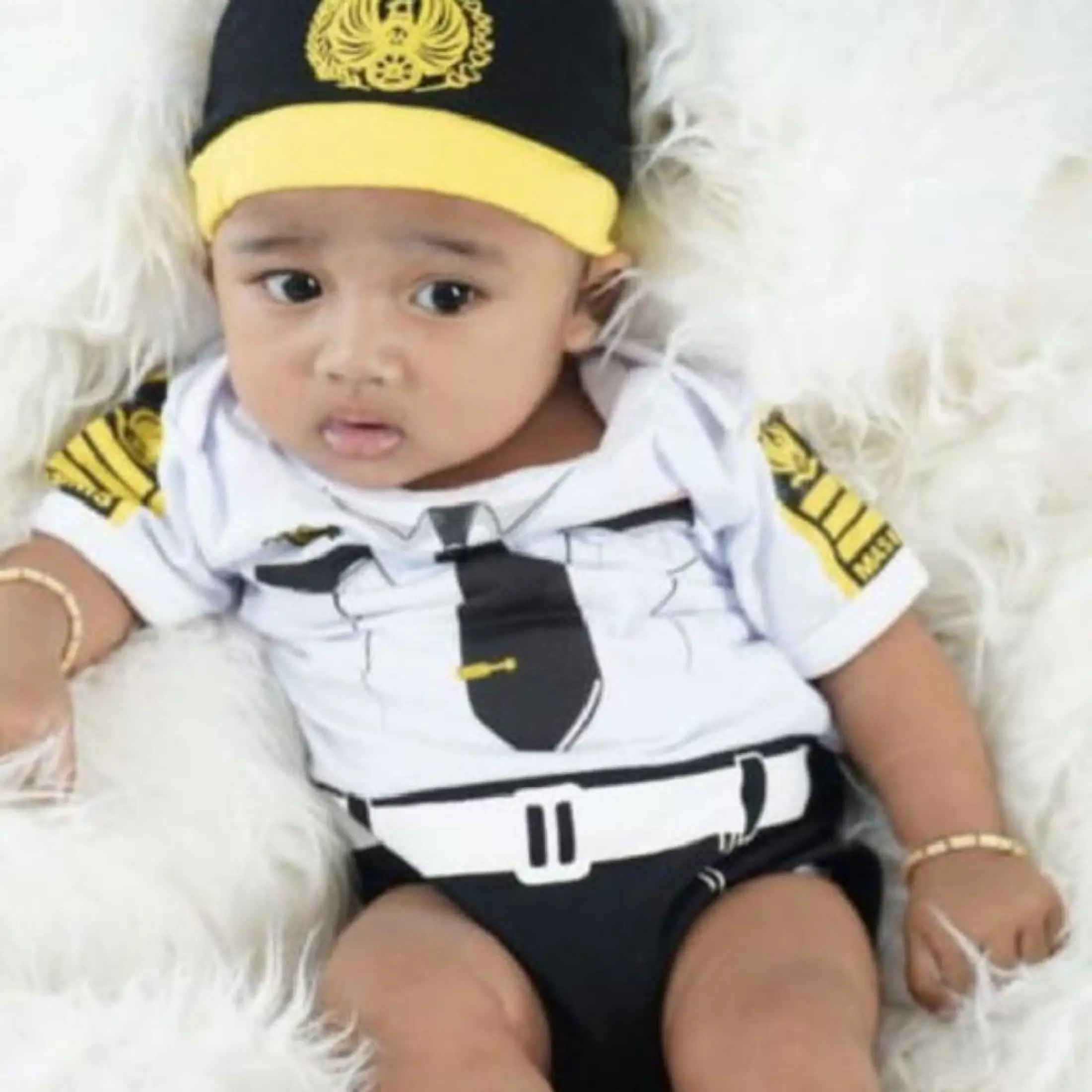 Promo Termurah Jumper Bayi Pilot Jumpsuitbayi Murah Baju Bayi Murah
Baju Bayi Modern