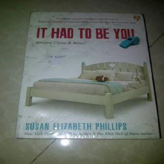 Gambar Antara Cinta Dan Benci (Chicago Stars #1) ~ Susan Elizabeth Phillips