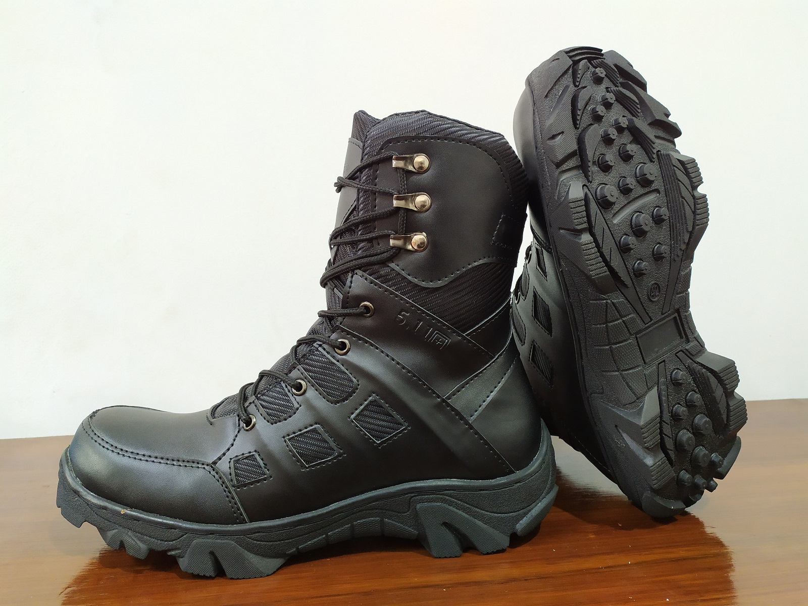 5.11 gore tex boots