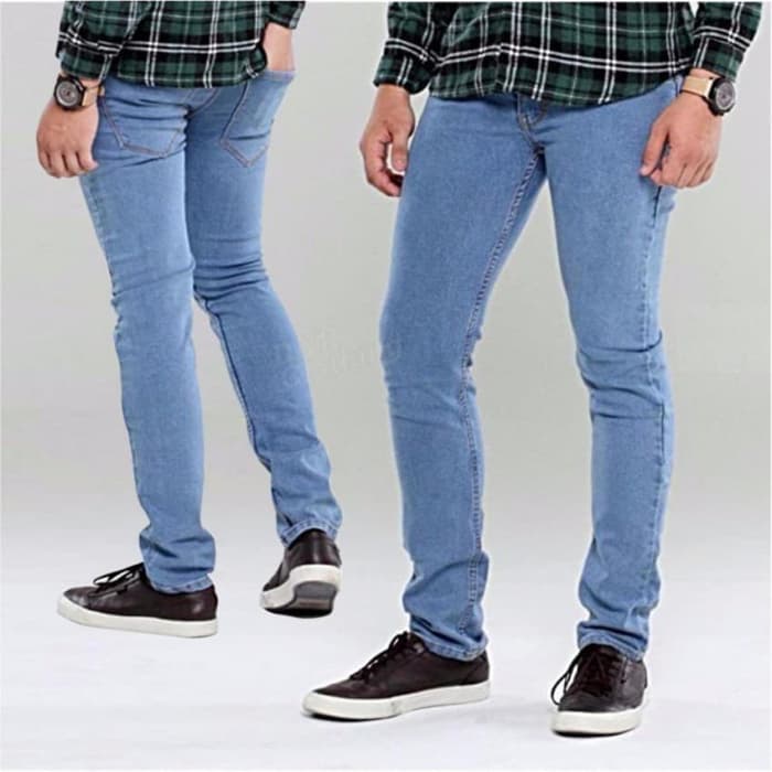  Celana  Jeans Biru  Muda Cocok  Dengan  Baju  Warna  Apa  Pria 