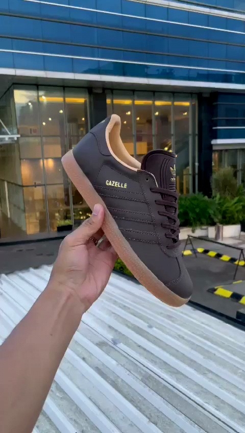 SEPATU ADIDAS GAZELLE LEATHER BROWN 