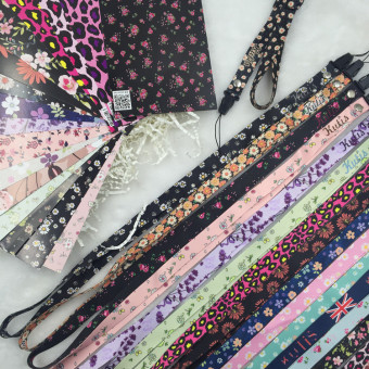 Harga Kecil halter segar bunga tali tali panjang ponsel lanyard Online
Terbaru
