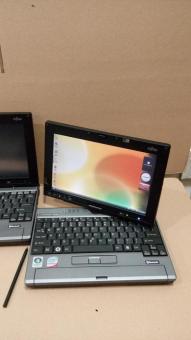 LANGKA ORIGINAL JAPAN - Fujitsu Notebook Tablet PC Touchscreen Layar Bisa Di Putar 360 Derajat - Desain KEREN Style Pas Buat Nongkrong Di Cafe  