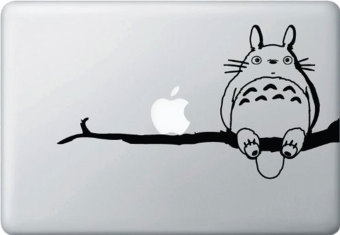 Gambar Leegoal tetanggaku Totoro di Branch dengan temannya Apple stiker vinil kulit untuk Macbook   International