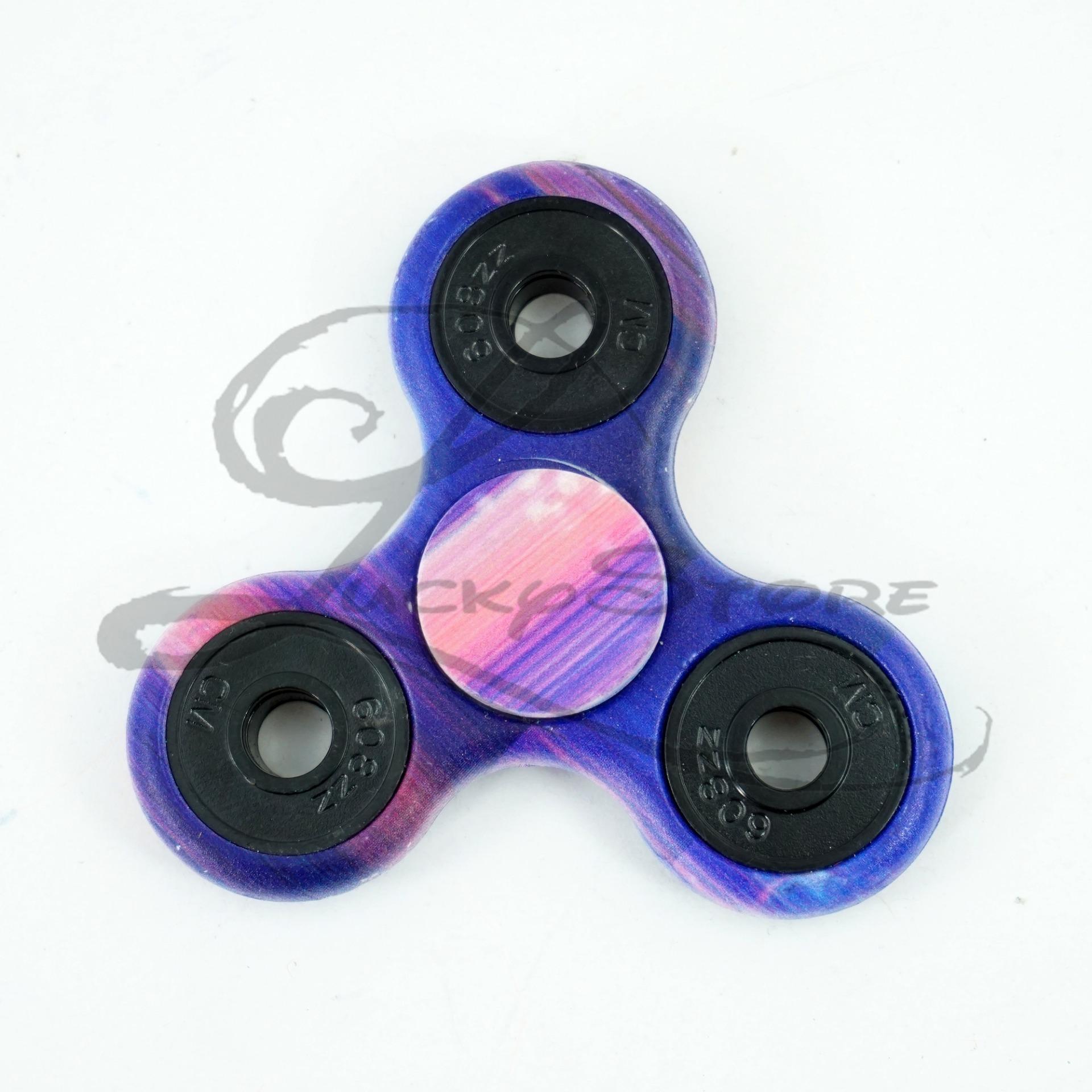 Lucky Fidget Spinner Hand SpinnerToys Focus Games MOTIF / CAMO / BENDERA 2017 .