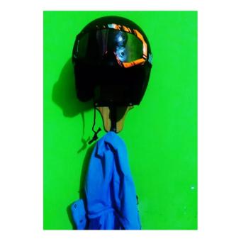 Gantungan Helm  Jaket  Jas Hujan  Gantungan Helm Motif Kayu