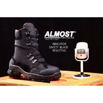 Gambar Almost Sepatu indicator safety black