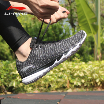 Jual LINING ARHL061 Memakai Bantalan Ringan Sepatu Olahraga Sepatu
Running (New dasar hitam silver abu abu dasar putih) Online Terjangkau