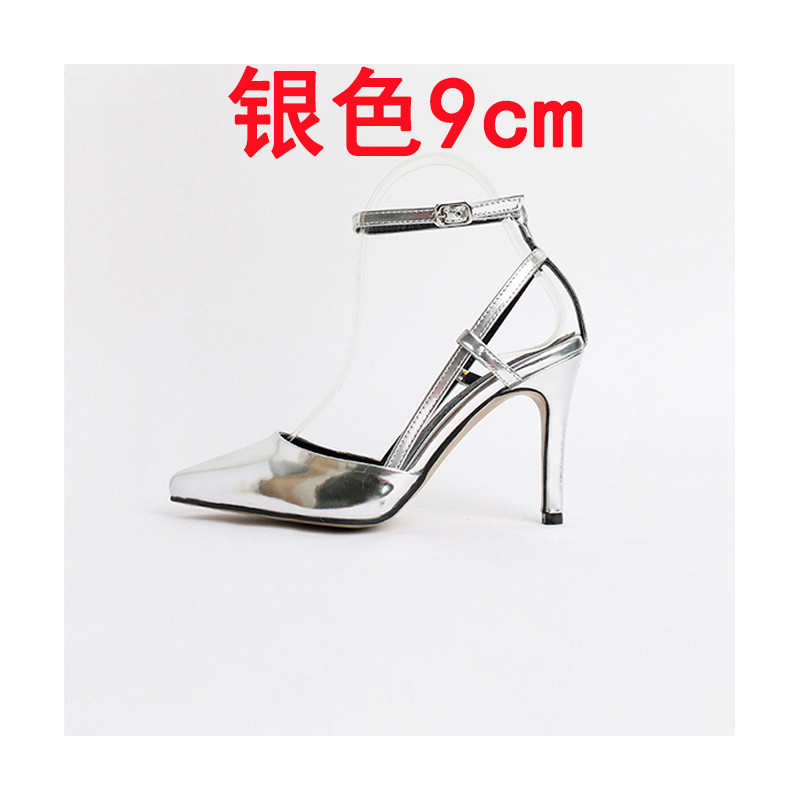 Flash Sale Perempuan kata gesper menunjuk pekarangan kecil sandal baru (Perak 9 cm)