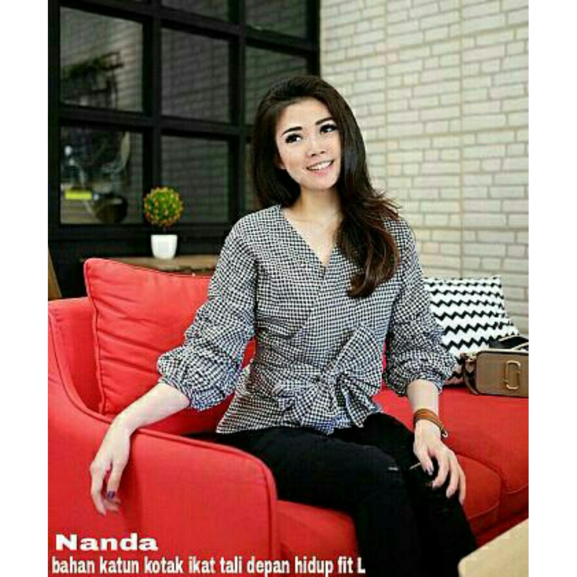 Premierfashionstore Atasan Wanita / Blouse / Kemeja / Sabrina - Kotak