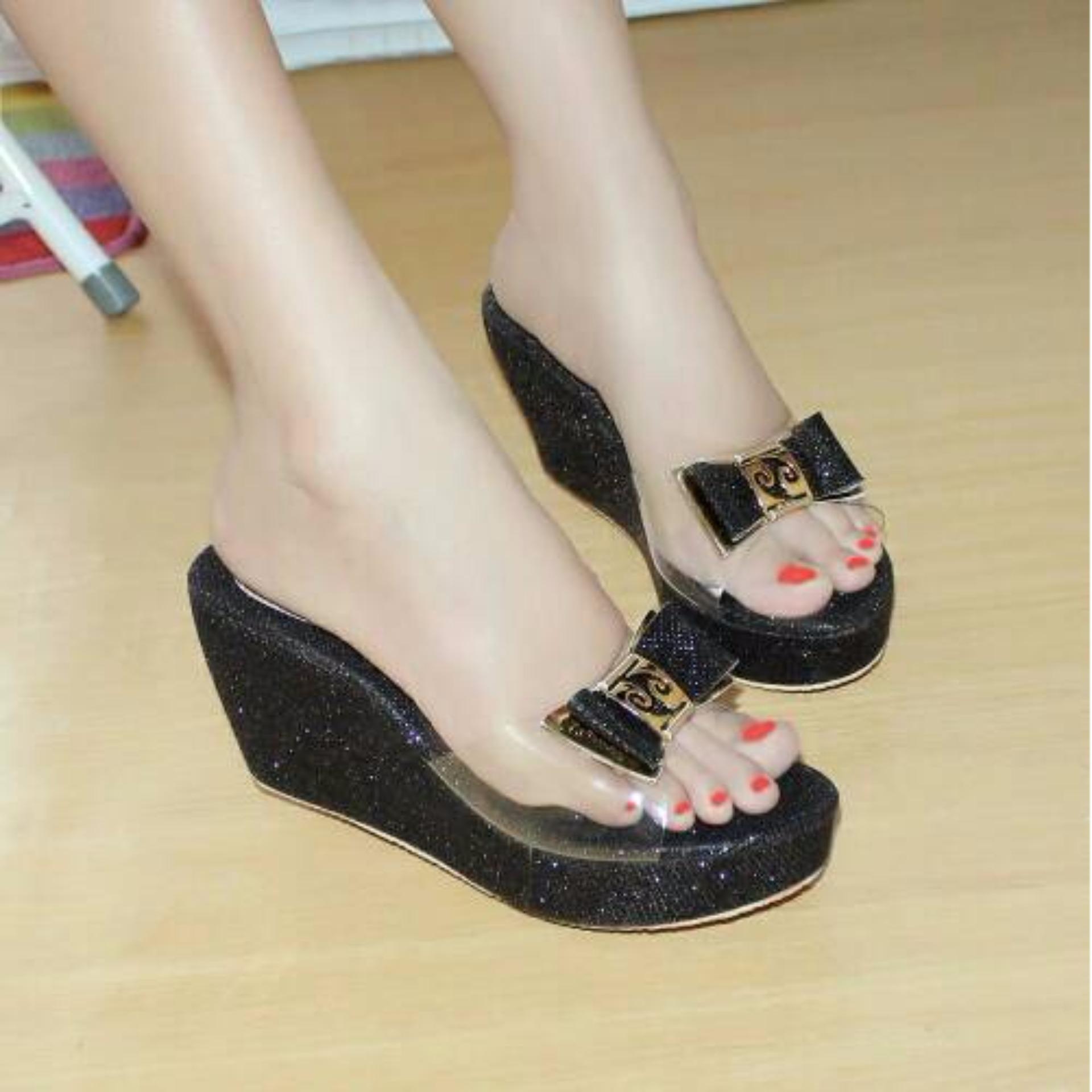 Sepatu Wanita Murah Wedges Pita Glitter Hitam Update Daftar Harga Bandingkan Toko Sepatu Wanita Murah Wedges Pita Glitter Hitam harga baru Hanya Rp51