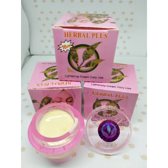 Cream Herbal Plus Original Day Night Bpom Cream Pemutih Muka Krim Pemutih Wajah Cream Pemutih Siang Malam Cream Pemutih Aman Bpom Cream Pemutih Wajah Herbal Original Krim Herbal Plus Pemutih Wajah