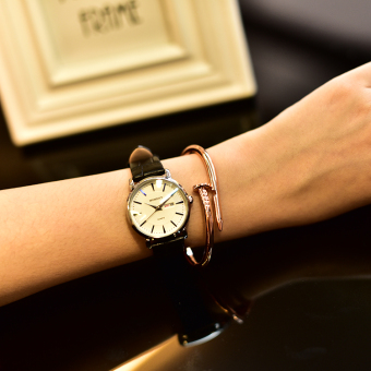 Gambar Korea Fashion Style mekanik Shi Ying jam jam tangan Couple