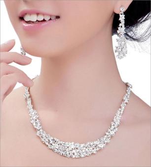 Gambar leegoal Set Perhiasan Pengantin Kristal Berlian Imitasi Perhiasan Klasik Anting dan Kalung, Silver White   intl