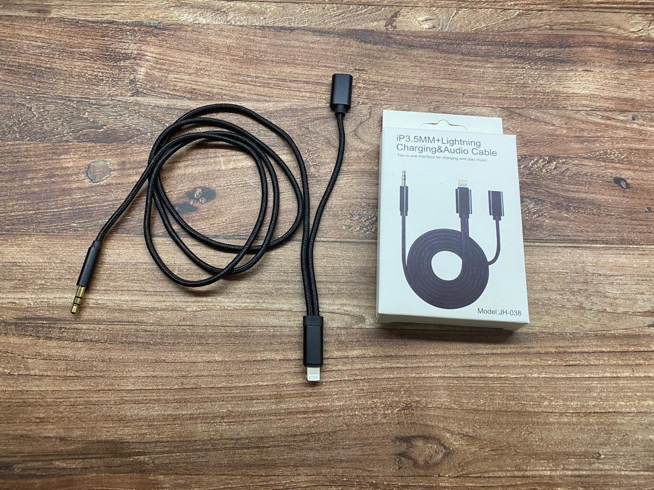KABEL AUX IPHONE LIGHTNING JACK 3.5 MM 