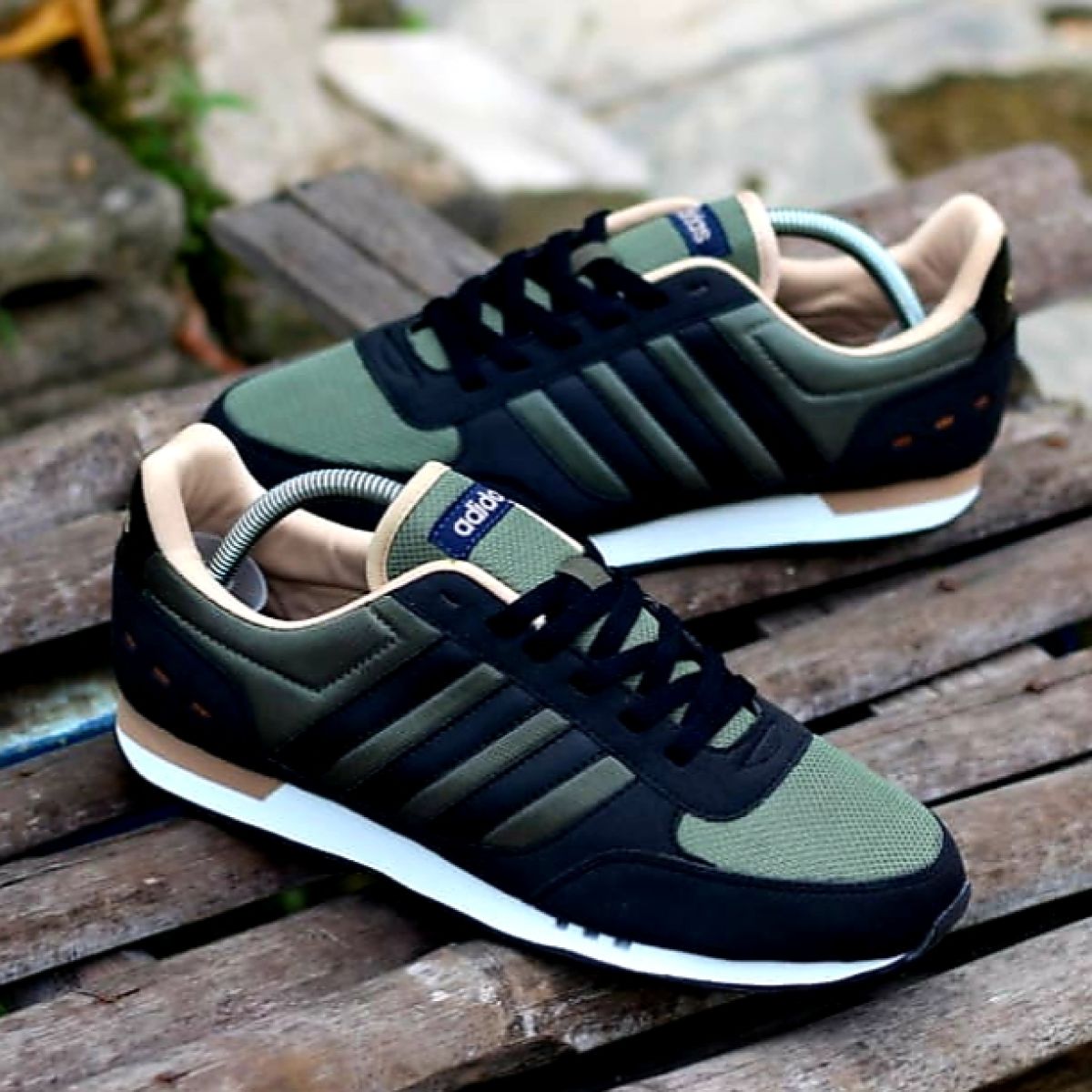 Adidas City Racer Neo зеленые. Кеды адидас Neo City Racer сине зеленые. Кроссовки мужские adidas Neo City Racer купить.