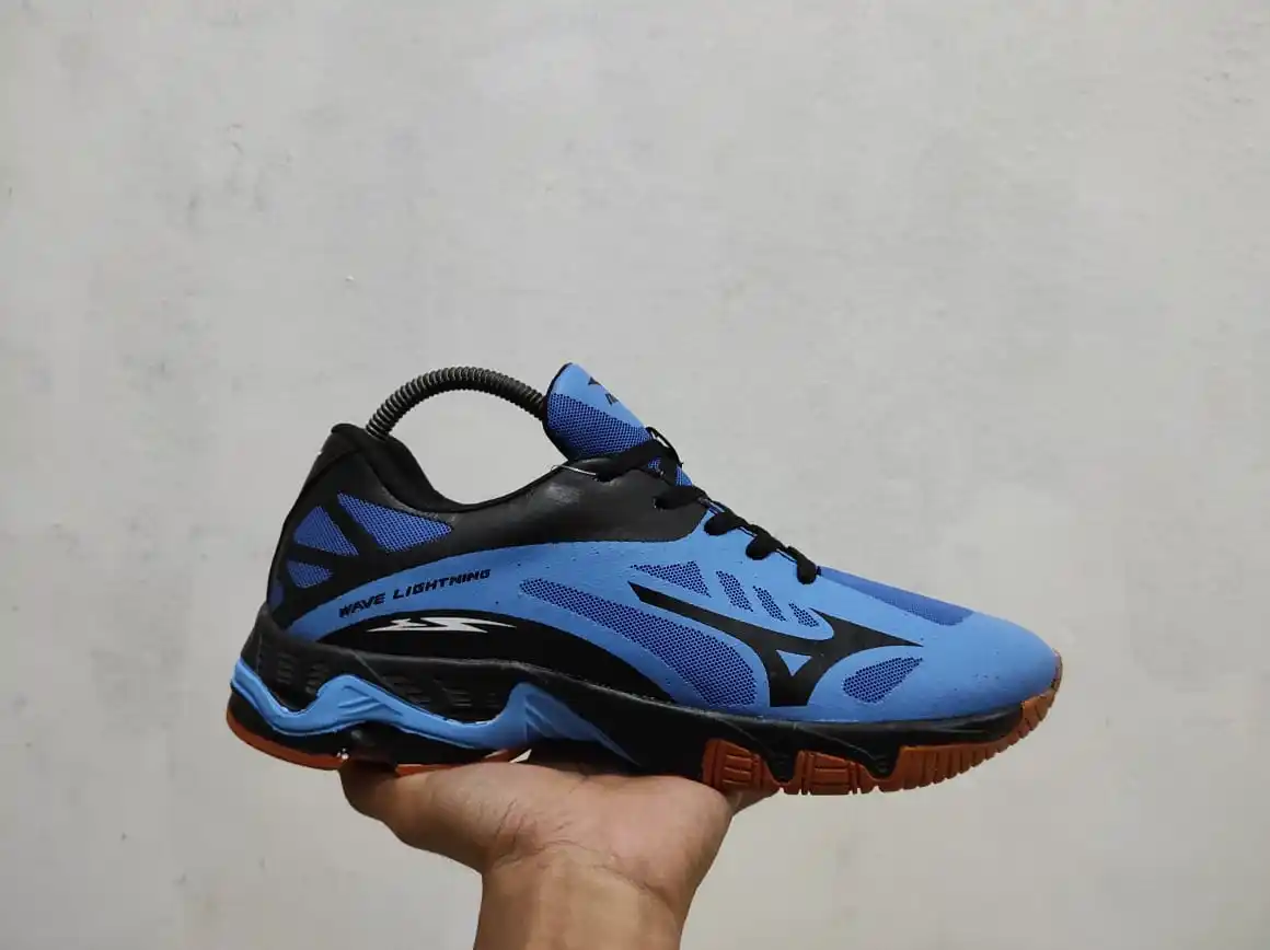 a mizuno tem fabrica na china