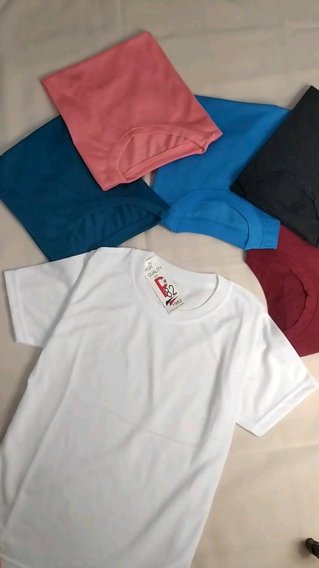 Kaos polos anak 2-10 tahun oblong anak aneka warna ukuran S M L XL cotton combet 30s tebal murah