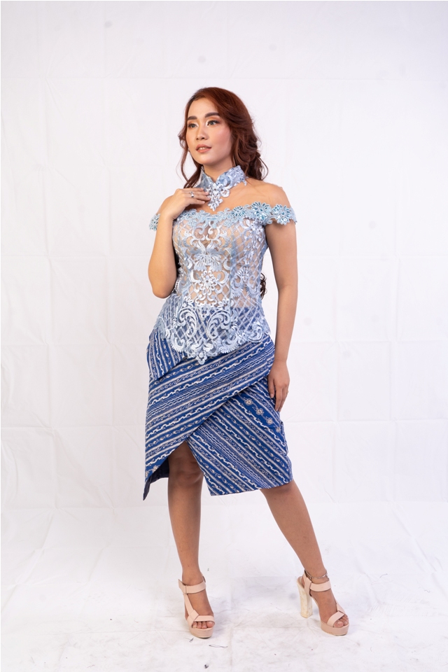 Rok Batik Pendek Rr1957 Rok Batik Span Asimetris Motif Salur Biru Bawahan Batik Modern Brand Batik Kota Solo Suplier Batik Dan Kebaya Terlengkap Dan Termurah Di Kota Solo Lazada Indonesia